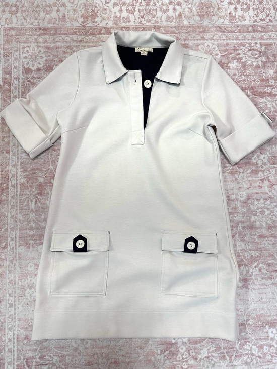 Dresses & Skirts - Contrast 🤍 White & Navy Collared Dress